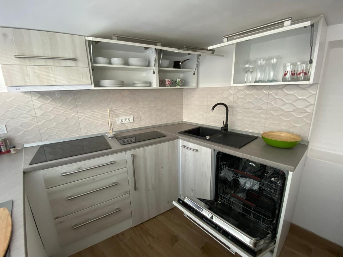Apartma Sinitus Izola Exterior photo